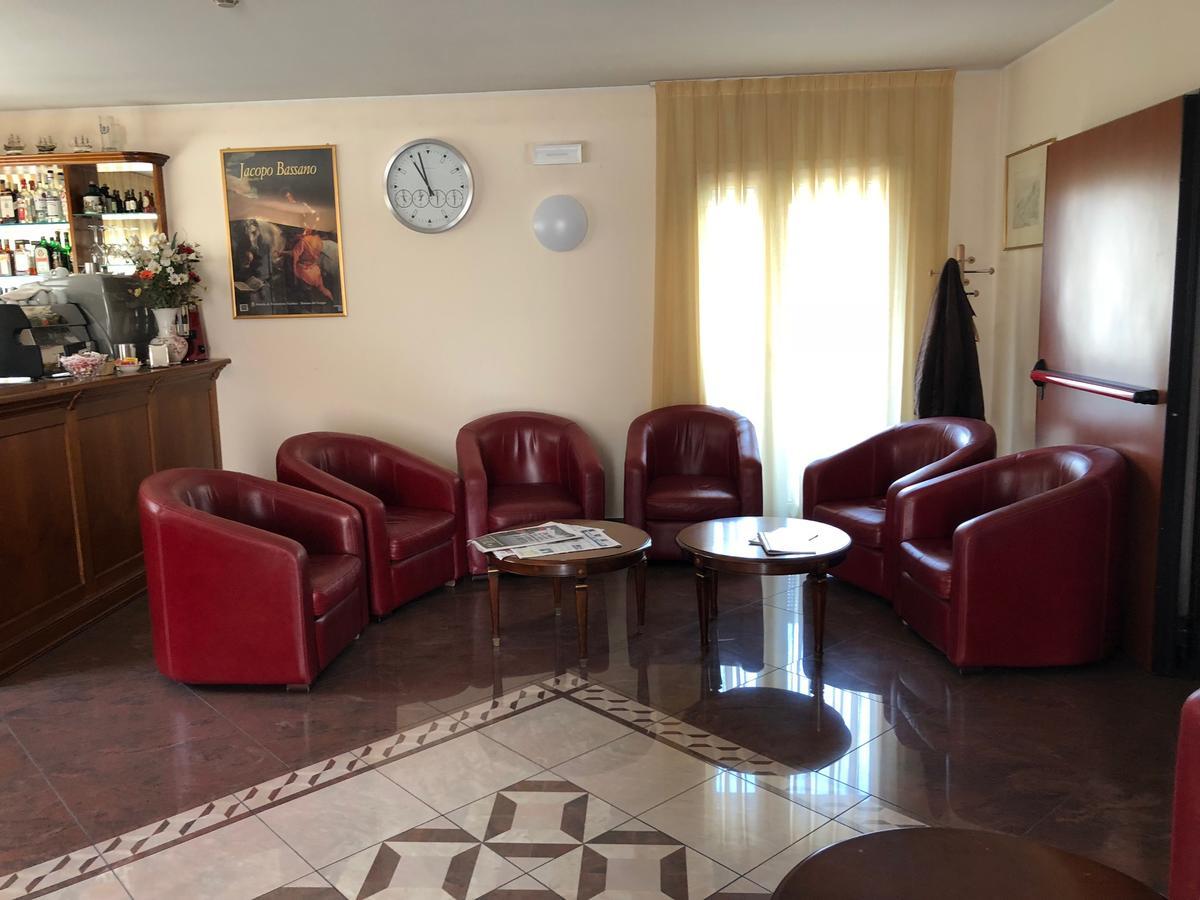 Hotel Dal Ponte Bassano del Grappa Eksteriør billede