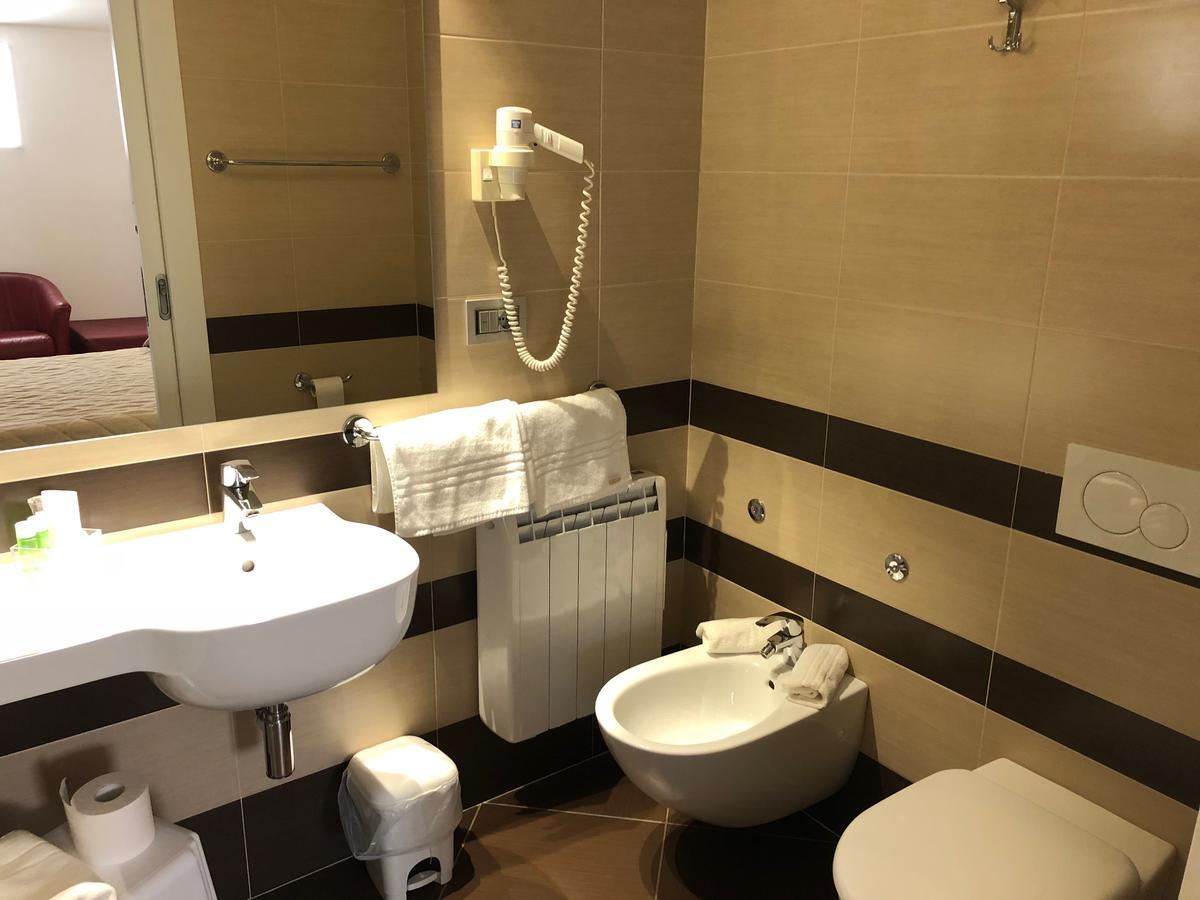 Hotel Dal Ponte Bassano del Grappa Eksteriør billede